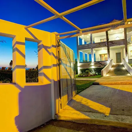 Villa Porto Dermata By *
