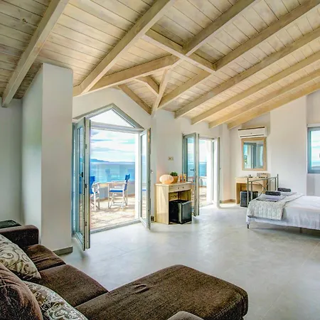 Villa Porto Dermata By